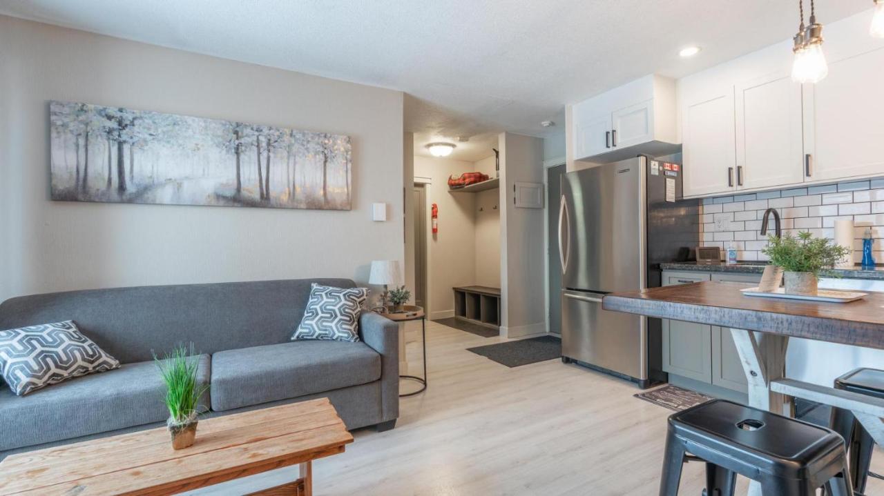 Nest On Perfection - Newly Renovated Ski In Ski Out Mountain View Condo Big White Eksteriør bilde