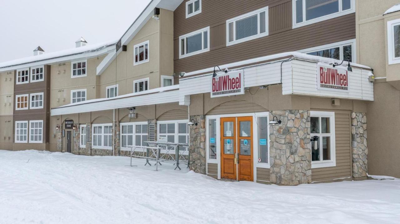 Nest On Perfection - Newly Renovated Ski In Ski Out Mountain View Condo Big White Eksteriør bilde