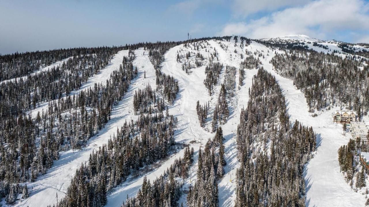 Nest On Perfection - Newly Renovated Ski In Ski Out Mountain View Condo Big White Eksteriør bilde